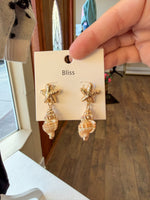 Load image into Gallery viewer, Shoreside Dangle Earrings
