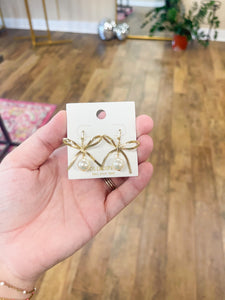 Textured Bow & Pearl Dangle Earrings