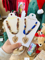 Load image into Gallery viewer, Heart Charm Scarf Necklace
