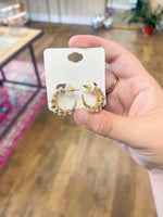 Load image into Gallery viewer, Double Pearl Open Hoops
