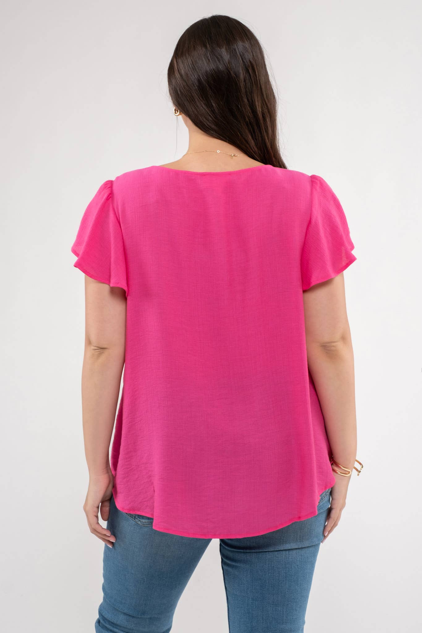 Avery Scallop Neckline Top