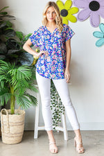 Load image into Gallery viewer, Blue Breeze Floral Top
