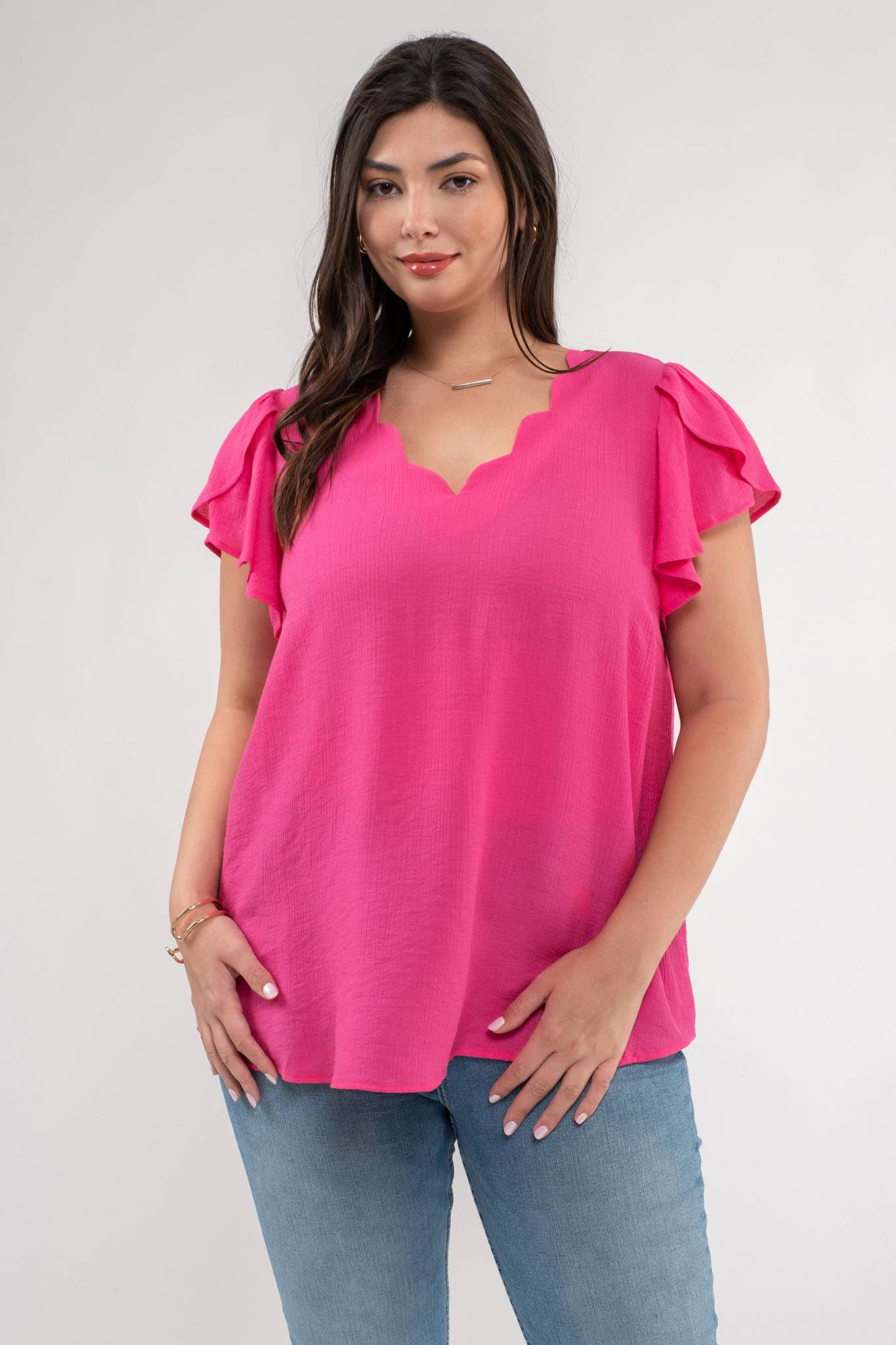 Avery Scallop Neckline Top